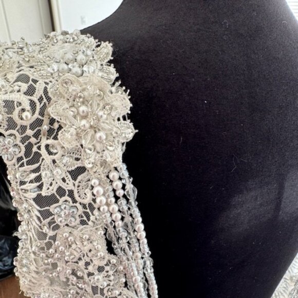 Couture Lace & Crystal Embellished Wedding Dress Women's Sz. 12 - Picture 7 of 16